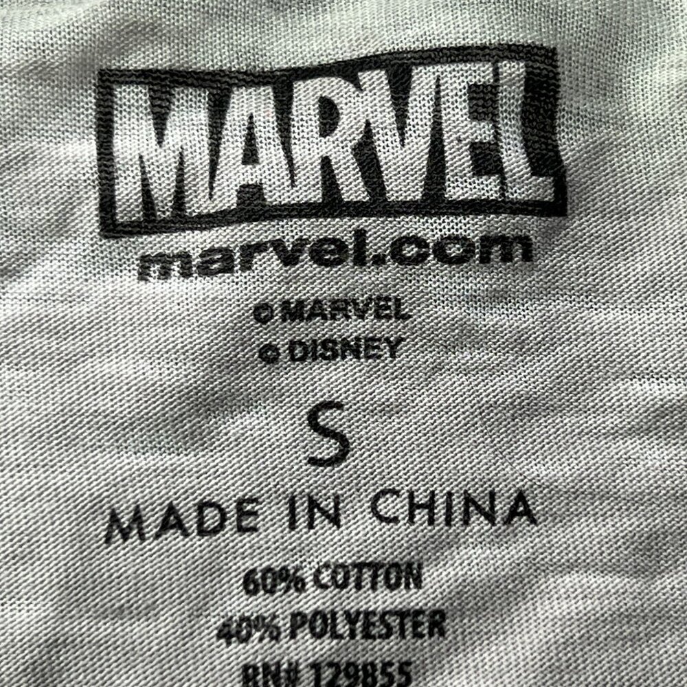 New Marvel Disney Cosmic Threat Thanos Avengers Shirt Mens Small Sleeveless Ligh - Picture 4 of 9